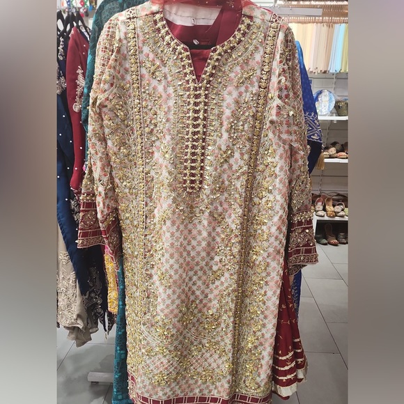 Saira shakila authentic Pakistani brand - Picture 4 of 4